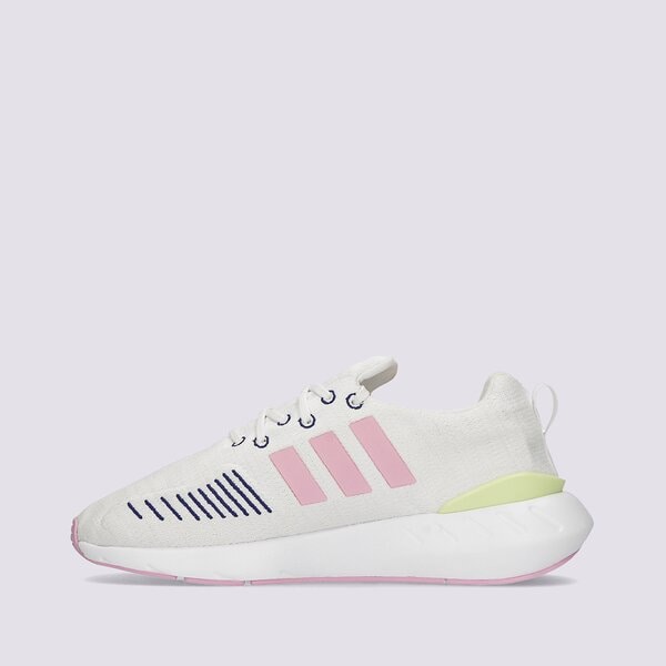 Sporta apavi bērniem ADIDAS SWIFT RUN 22 J gz0798 krāsa balta