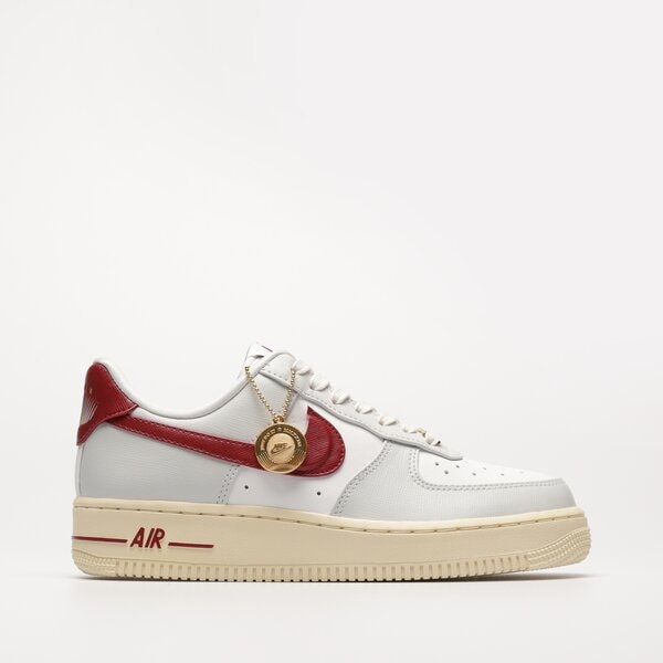 Sporta apavi sievietēm NIKE AIR FORCE 1 '07 SE dv7584-001 krāsa daudzkrāsaina