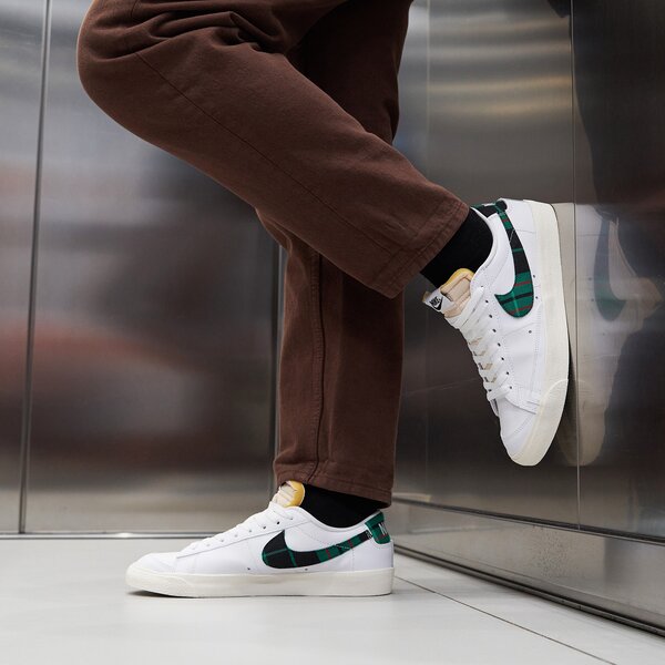 Sporta apavi vīriešiem NIKE BLAZER LOW '77 PREMIUM dv0801-100 krāsa balta