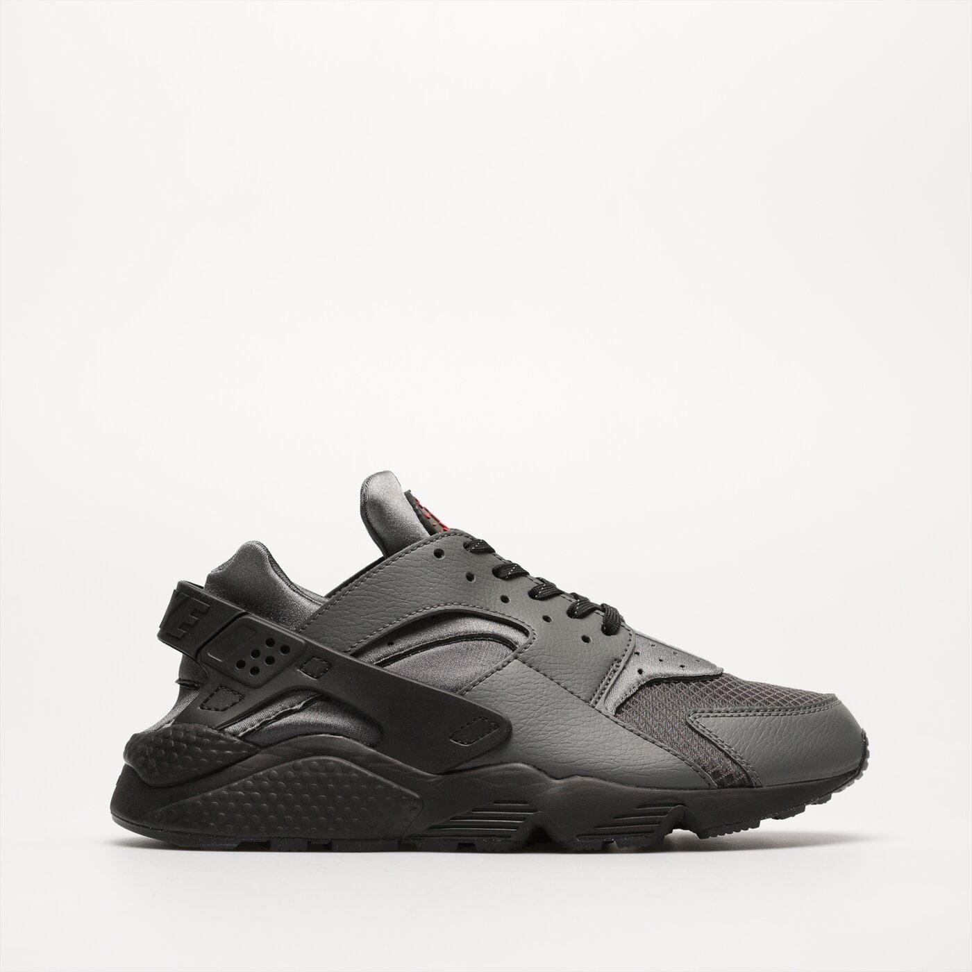 NIKE AIR HUARACHE FD0665 001 V rie iem Kr sa pel ka Stil gi Sporta apavi Nike Apavi Interneta veikal Sizeer.lv