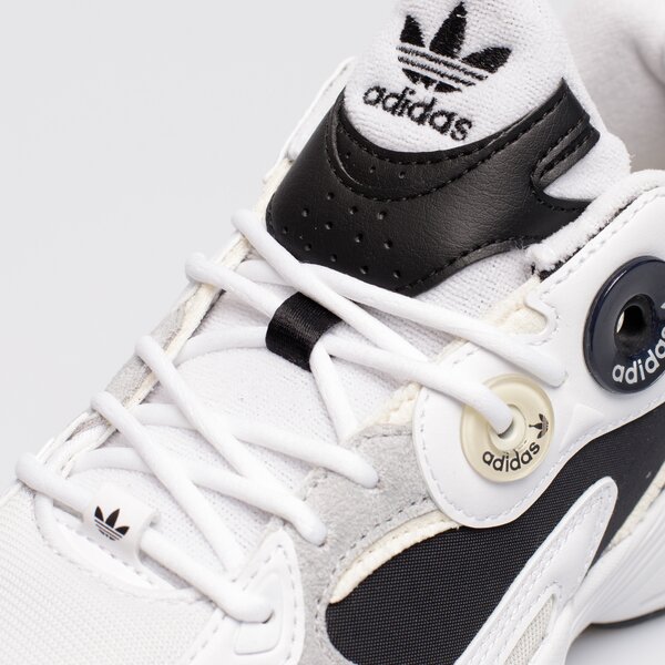 Sporta apavi sievietēm ADIDAS ASTIR W gy9549 krāsa balta
