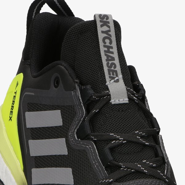 Pārgājienu apavi vīriešiem ADIDAS TERREX SKYCHASER 2 fw2923 krāsa melna
