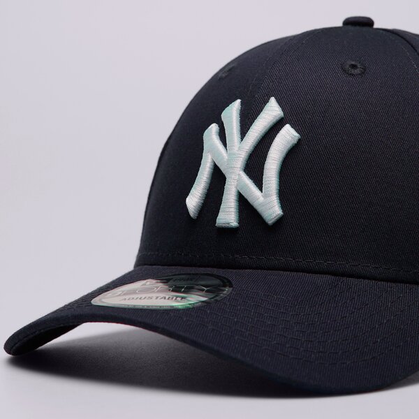 Sieviešu cepure ar nagu NEW ERA CEPURE MLB 9FORTY NEW YORK YANKEES CAP BAS NEW YORK 10531939 krāsa tumši zila