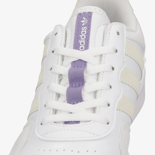 Sporta apavi bērniem ADIDAS COURTIC J gy3642 krāsa balta