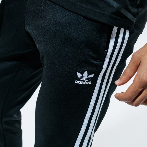 Vīriešu bikses ADIDAS SUPERSTAR JOGGERS  gf0210 krāsa melna