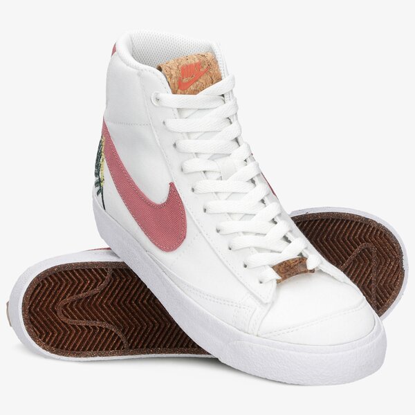 Sporta apavi sievietēm NIKE BLAZER MID '77 SE dc9265-101 krāsa balta