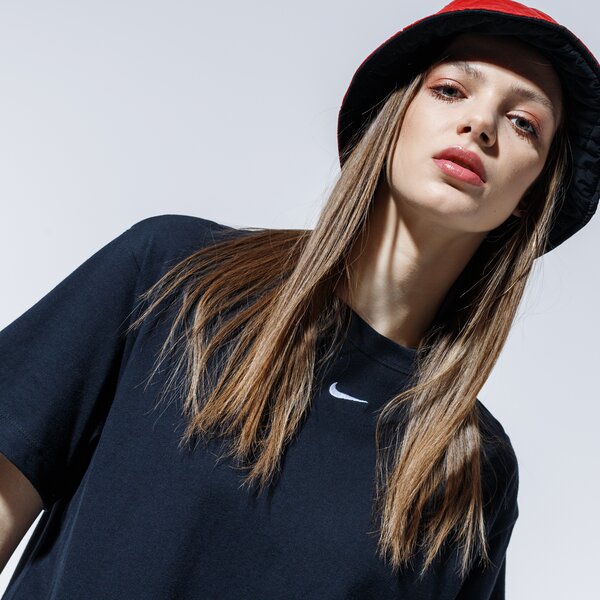 Sieviešu NIKE ESSENTIAL T SHIRT SPORTA KOSTIMSS cj2242-010 krāsa melna