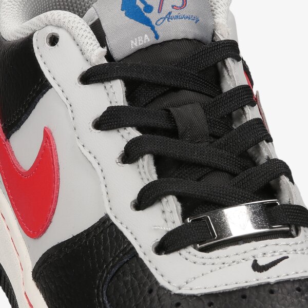 Sporta apavi bērniem NIKE AIR FORCE 1 LV8 EMB (GS) dj9993-001 krāsa melna