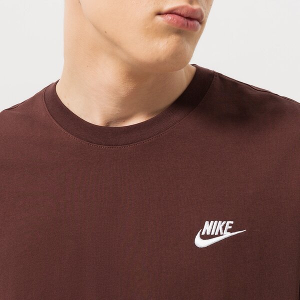 Vīriešu t krekli NIKE T-SHIRT NIKE SPORTSWEAR CLUB ar4997-227 krāsa brūna