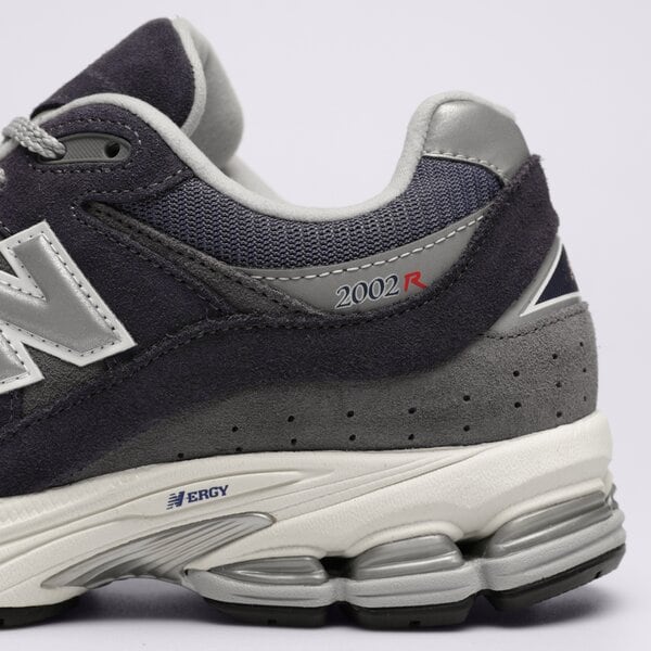 Sporta apavi vīriešiem NEW BALANCE 2002R  m2002rsf krāsa tumši zila