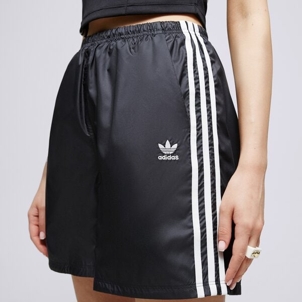 Sieviešu šorti ADIDAS ŠORTI LONG SHORTS ib7301 krāsa melna