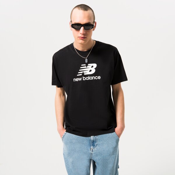 Vīriešu t krekli NEW BALANCE T-SHIRT NB ESSENTIALS LOGO TEE mt31541bk krāsa melna