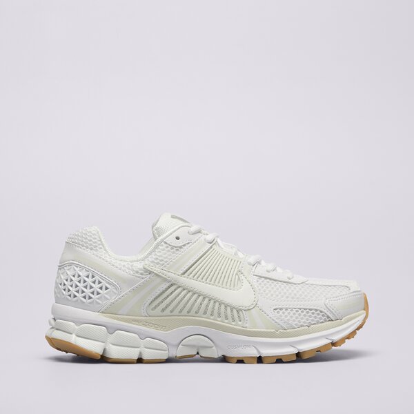 Sporta apavi sievietēm NIKE ZOOM VOMERO 5 fj2028-104 krāsa bēša