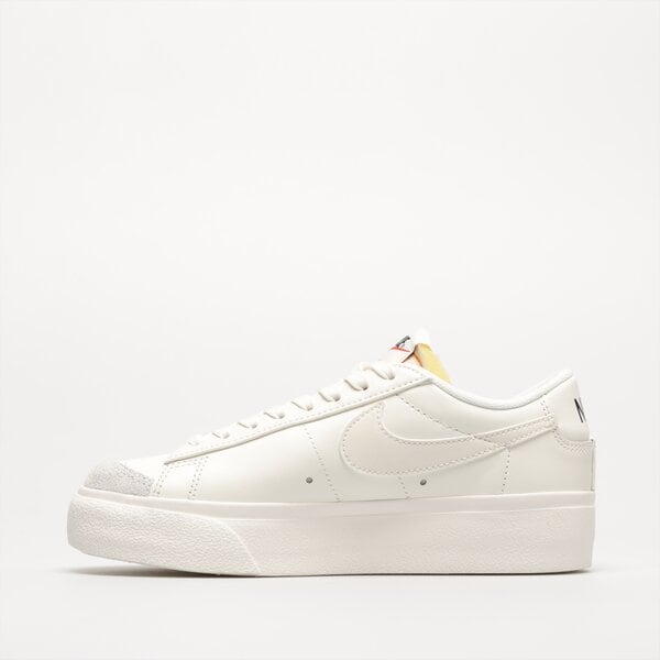 Sporta apavi sievietēm NIKE BLAZER LOW PLATFORM dj0292-105 krāsa balta