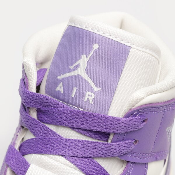 Sporta apavi sievietēm WMNS AIR JORDAN 1 MID bq6472-504 krāsa violeta