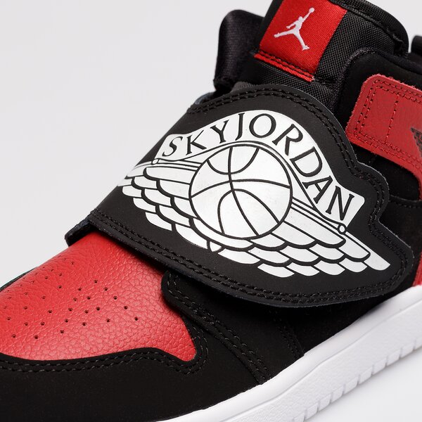 Sporta apavi bērniem SKY JORDAN 1 BP  bq7197-001 krāsa melna