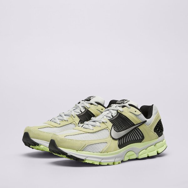 Sporta apavi vīriešiem NIKE ZOOM VOMERO 5 hf1553-700 krāsa pelēka
