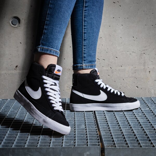 Sporta apavi bērniem NIKE BLAZER MID '77  dd3237002 krāsa melna