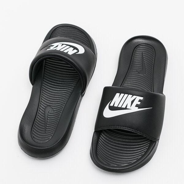 Sieviešu NIKE VICTORI ONE SLIDES  cn9677-005 krāsa melna