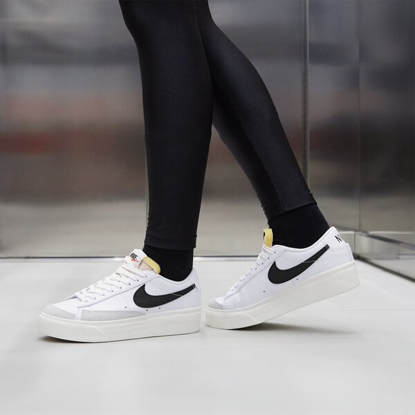 Sporta apavi sievietēm NIKE BLAZER LOW PLATFORM  dj0292-101 krāsa balta