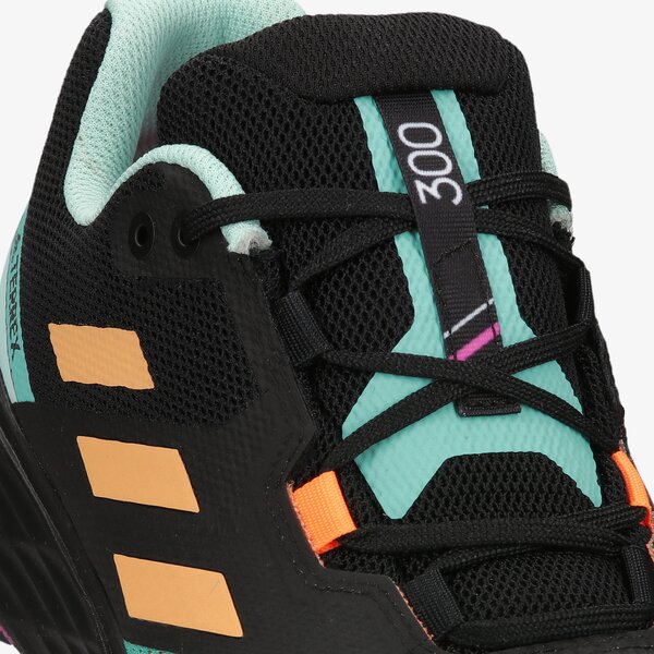 Pārgājienu apavi vīriešiem ADIDAS TERREX TWO FLOW fw5654 krāsa melna