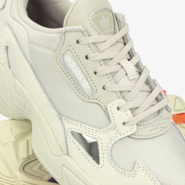 Sporta apavi sievietēm ADIDAS FALCON W ee5118 krāsa pelēka