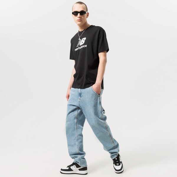 Vīriešu t krekli NEW BALANCE T-SHIRT NB ESSENTIALS LOGO TEE mt31541bk krāsa melna