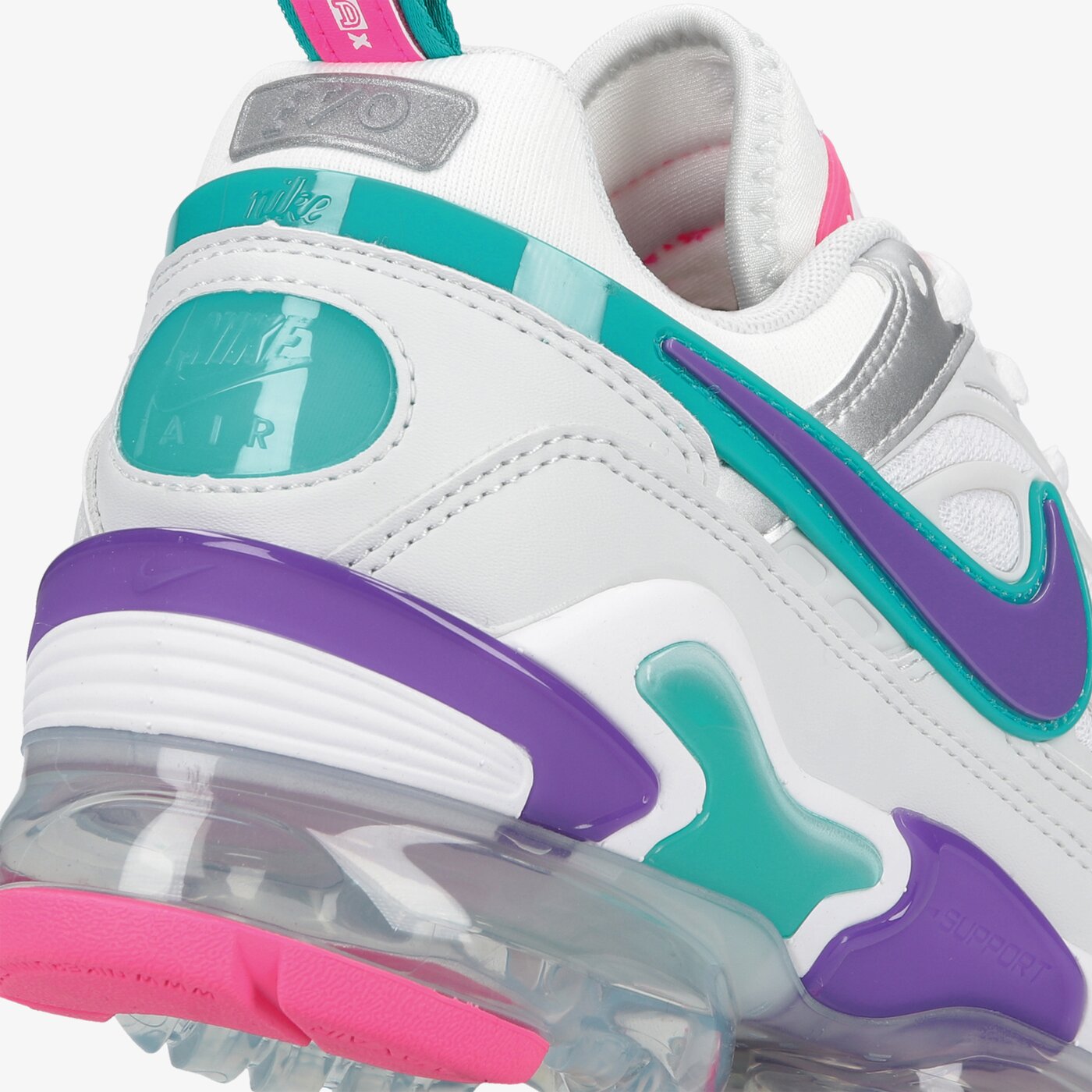 Sporta apavi sievietēm NIKE W AIR VAPORMAX EVO dc9992-001 krāsa daudzkrāsaina