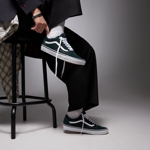 Sporta apavi vīriešiem VANS OLD SKOOL  vn000d7zprm krāsa zaļa