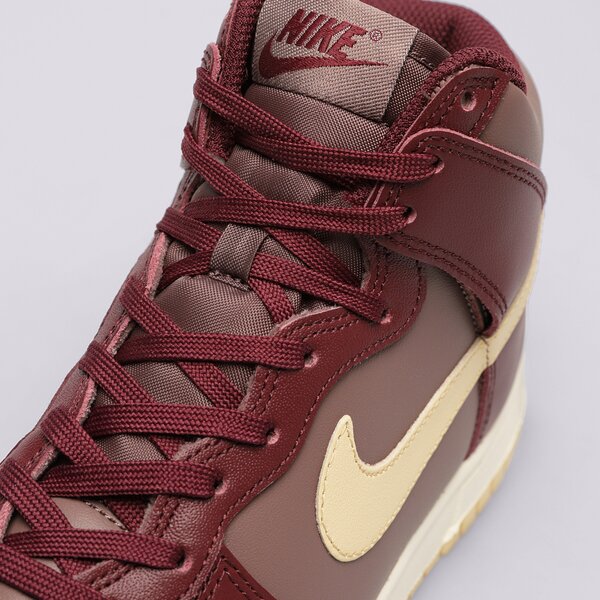 Sporta apavi sievietēm NIKE DUNK HIGH  dd1869-202 krāsa bordo