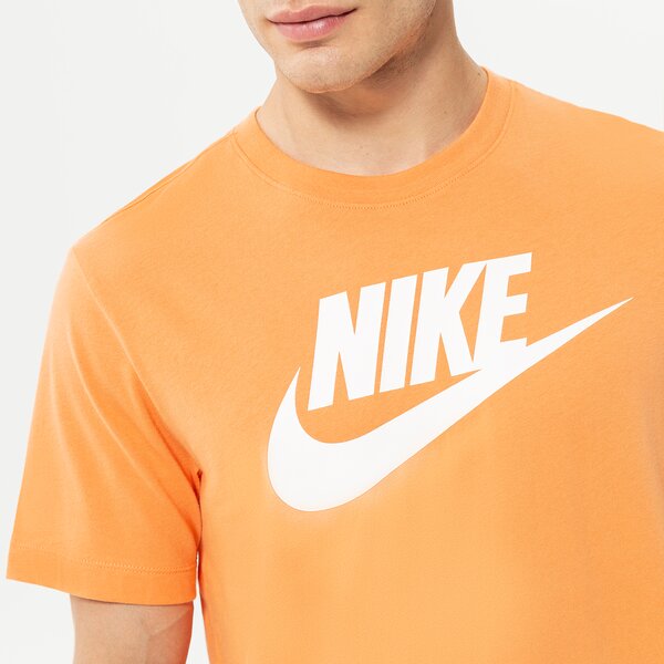 Vīriešu t krekli NIKE T-SHIRT NIKE SPORTSWEAR ar5004-871 krāsa oranža