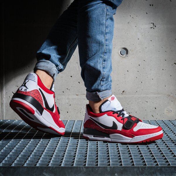 Sporta apavi vīriešiem AIR JORDAN LEGACY 312 LOW cd7069-116 krāsa balta
