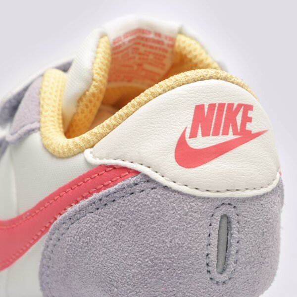 Sporta apavi bērniem NIKE MD VALIANT cn8560-502 krāsa bēša