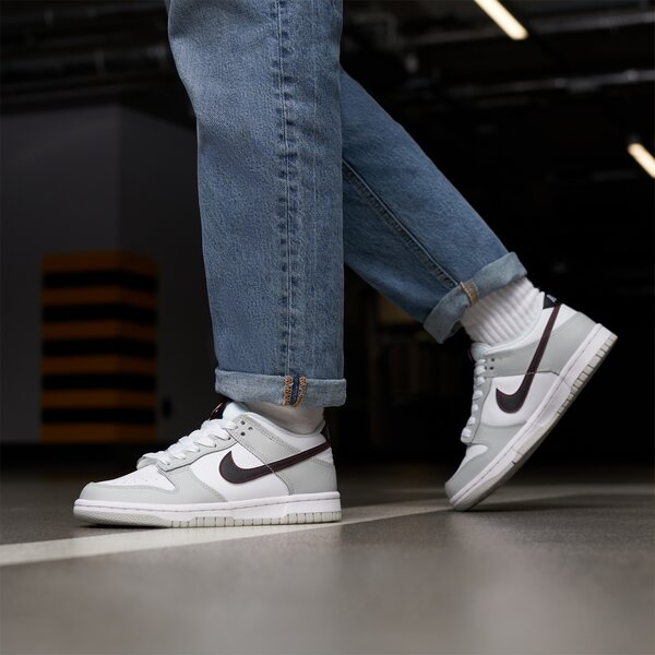 Sporta apavi bērniem NIKE DUNK LOW SE (GS) dq0380-001 krāsa daudzkrāsaina