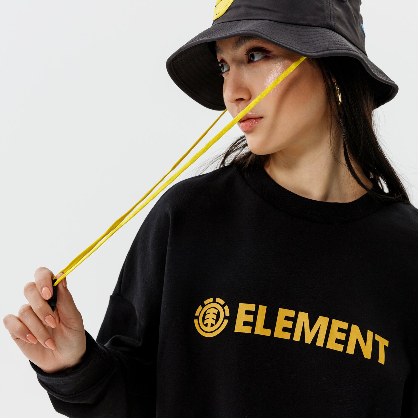 Sieviešu džemperis ELEMENT DŽEMPERIS LOGIC CREW W z3crb23732 krāsa melna