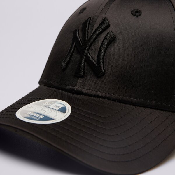 Sieviešu cepure ar nagu NEW ERA CEPURE WMNS SATIN 940 NYY NEW YORK YANKEES 60434989 krāsa melna