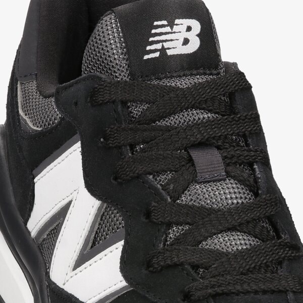Sporta apavi vīriešiem NEW BALANCE 5740  m5740cba krāsa melna
