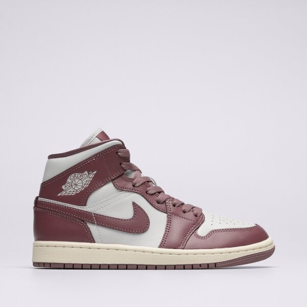 Sporta apavi sievietēm WMNS AIR JORDAN 1 MID bq6472-050 krāsa rozā