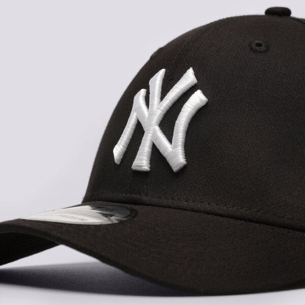 Sieviešu cepure ar nagu NEW ERA CEPURE 3930 CLASSIC NY YANKEES 10145638 krāsa melna