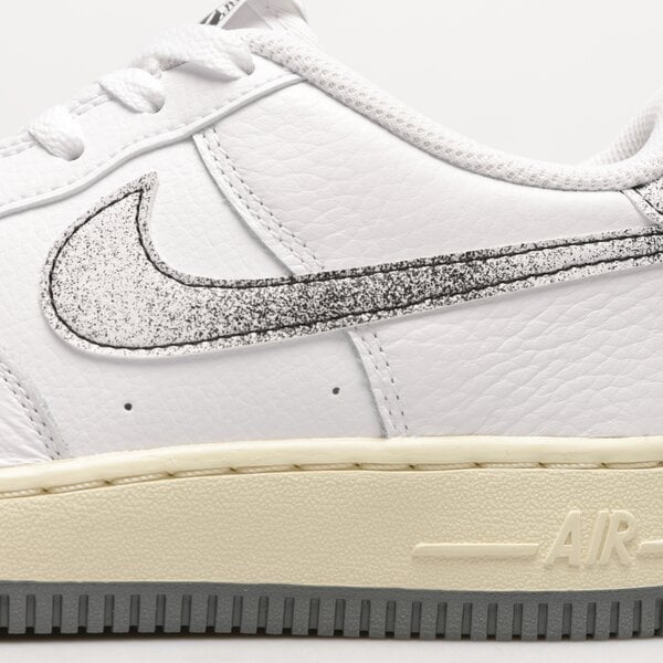 Sporta apavi bērniem NIKE AIR FORCE 1 LV8 3 (GS) dx1657-100 krāsa balta