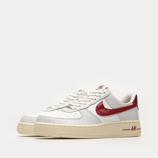 Sporta apavi sievietēm NIKE AIR FORCE 1 '07 SE dv7584-001 krāsa daudzkrāsaina