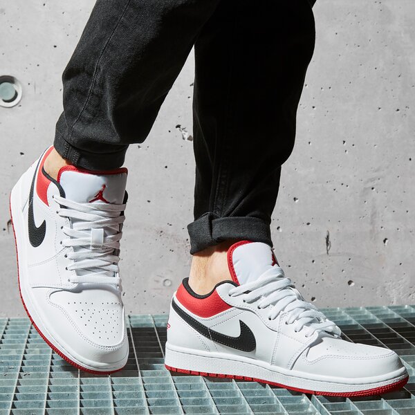 Sporta apavi vīriešiem AIR JORDAN 1 LOW  553558-118 krāsa balta
