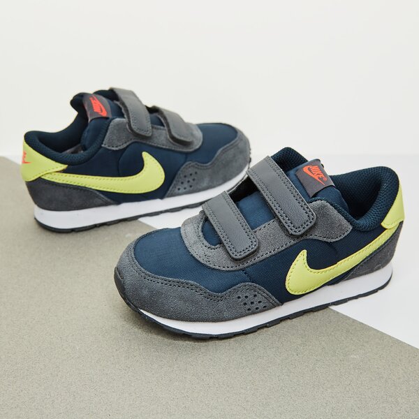 Sporta apavi bērniem NIKE MD VALIANT cn8560-400 krāsa tumši zila