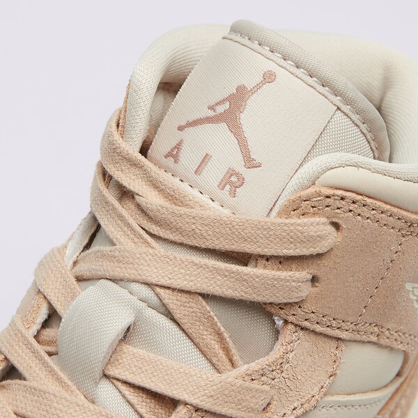 Sporta apavi sievietēm WMNS AIR JORDAN 1 MID SE fj3448-200 krāsa bēša
