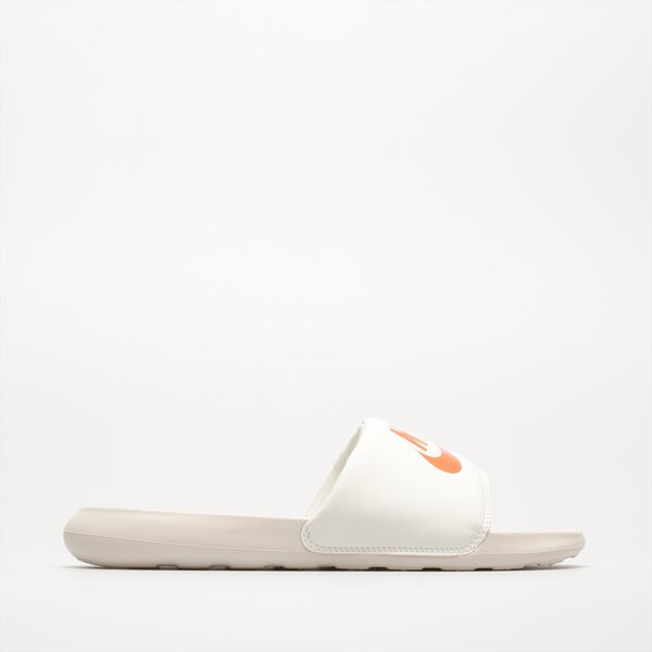 Vīriešu NIKE VICTORI ONE cn9675-108 krāsa bēša