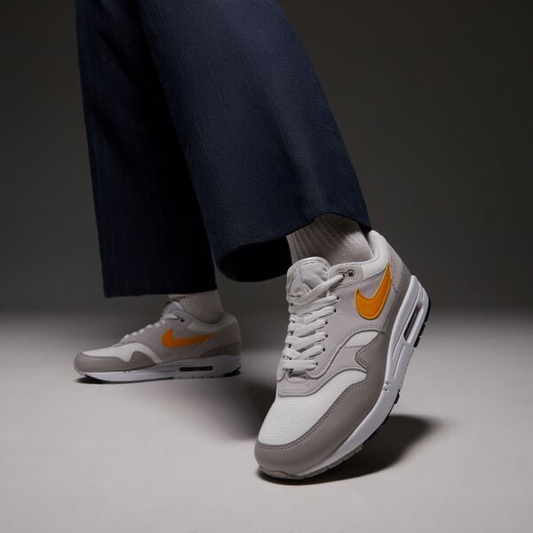 Sporta apavi vīriešiem NIKE AIR MAX 1 ESS fz5808-105 krāsa melna