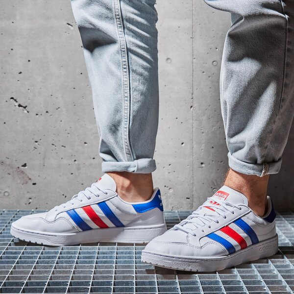 Sporta apavi vīriešiem ADIDAS TEAM COURT fw5068 krāsa balta
