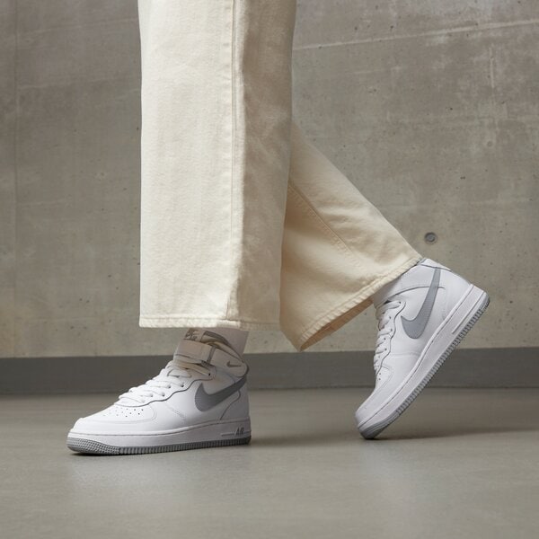 Sporta apavi bērniem NIKE AIR FORCE 1 MID LE dh2933-101 krāsa balta