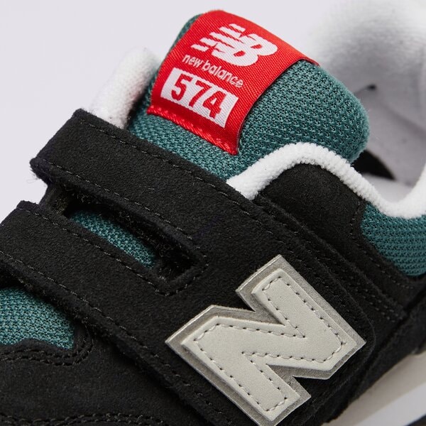 Sporta apavi bērniem NEW BALANCE 574  pv574mgh krāsa melna