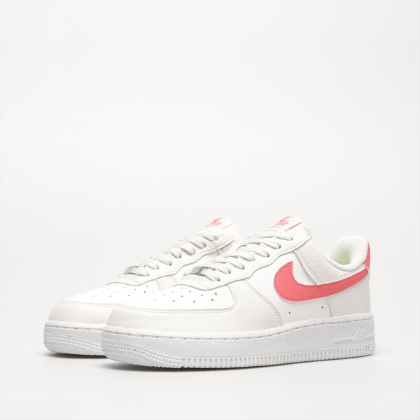 Sporta apavi sievietēm NIKE AIR FORCE 1 '07 SE dv3808-100 krāsa balta